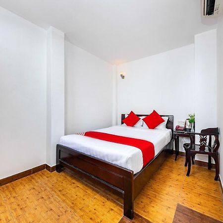 Oyo 311 Shome Hotel На Транг Екстериор снимка