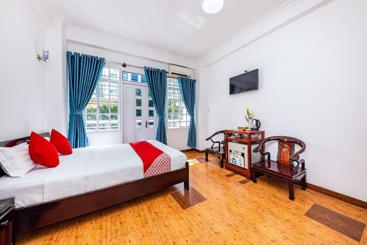 Oyo 311 Shome Hotel На Транг Екстериор снимка