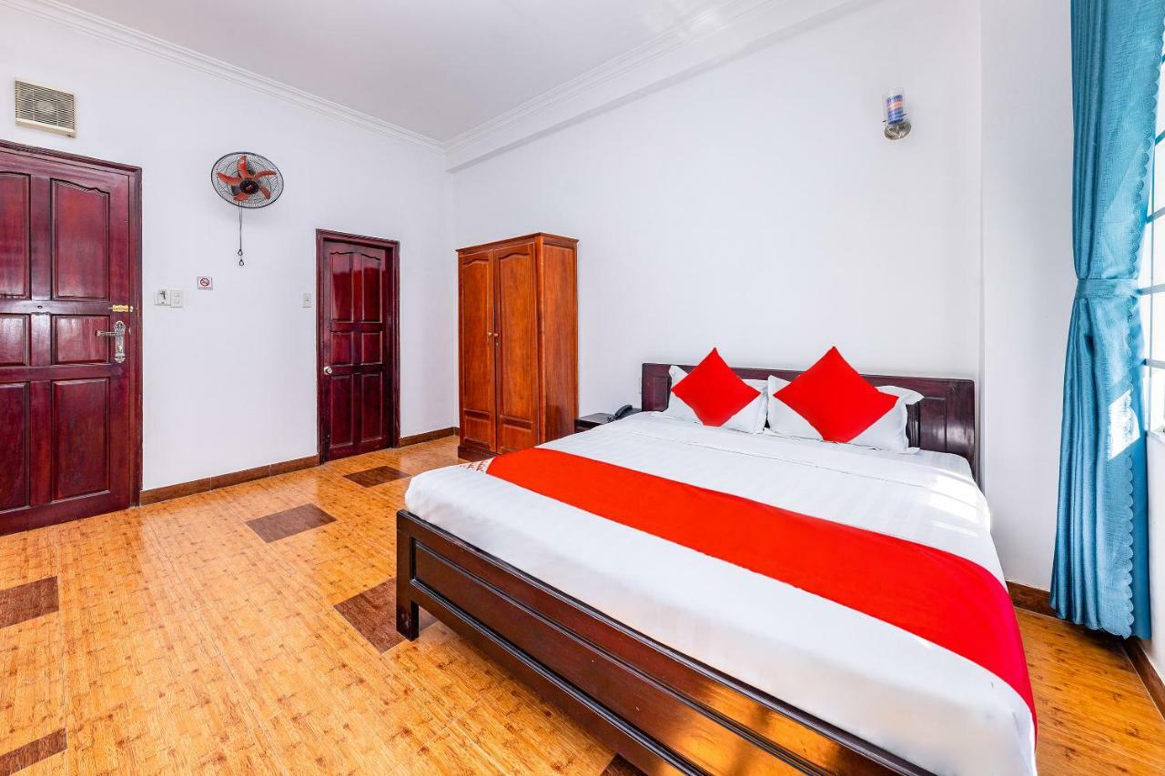 Oyo 311 Shome Hotel На Транг Екстериор снимка